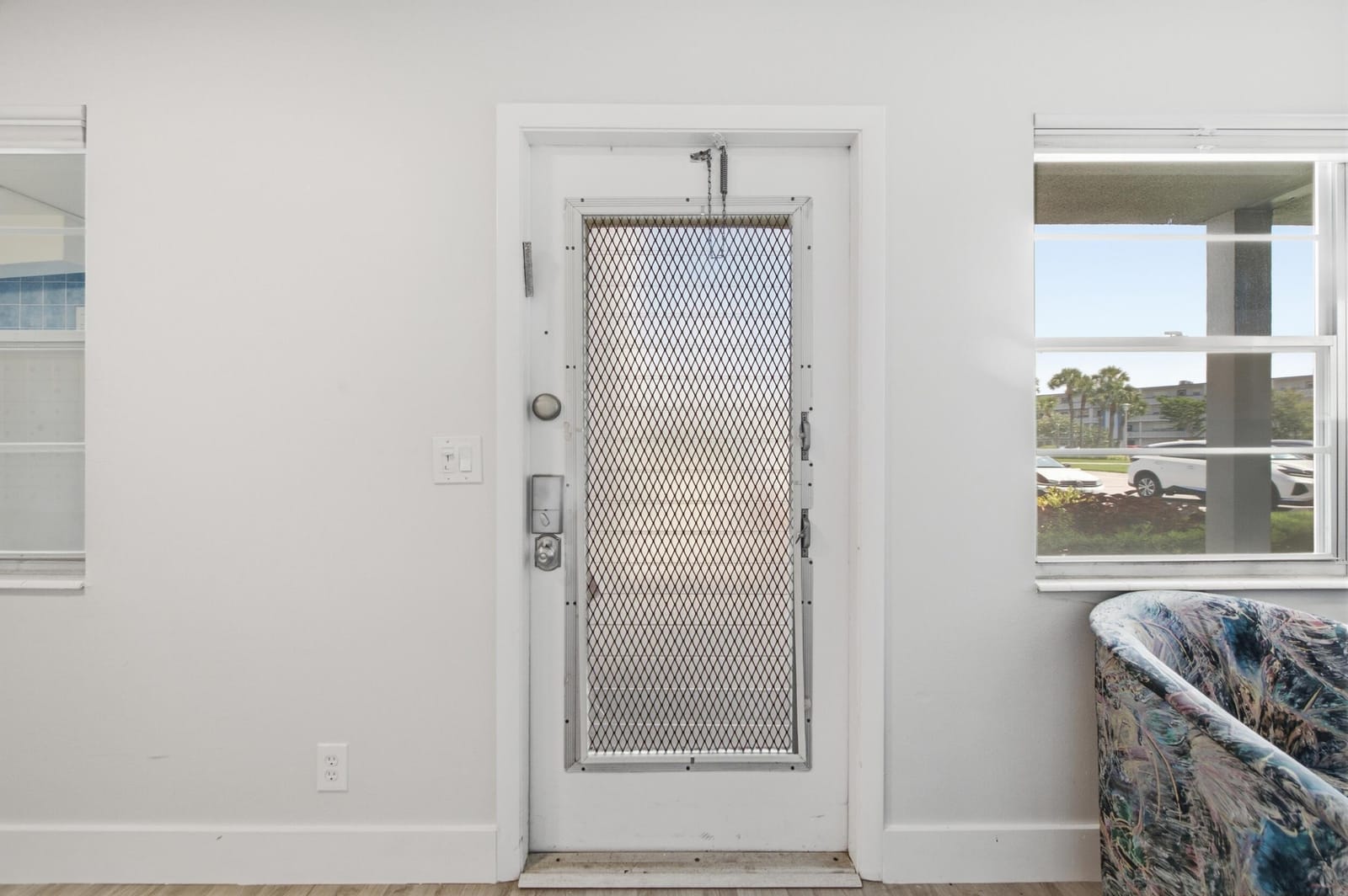 1048 Lincoln C — photo 3