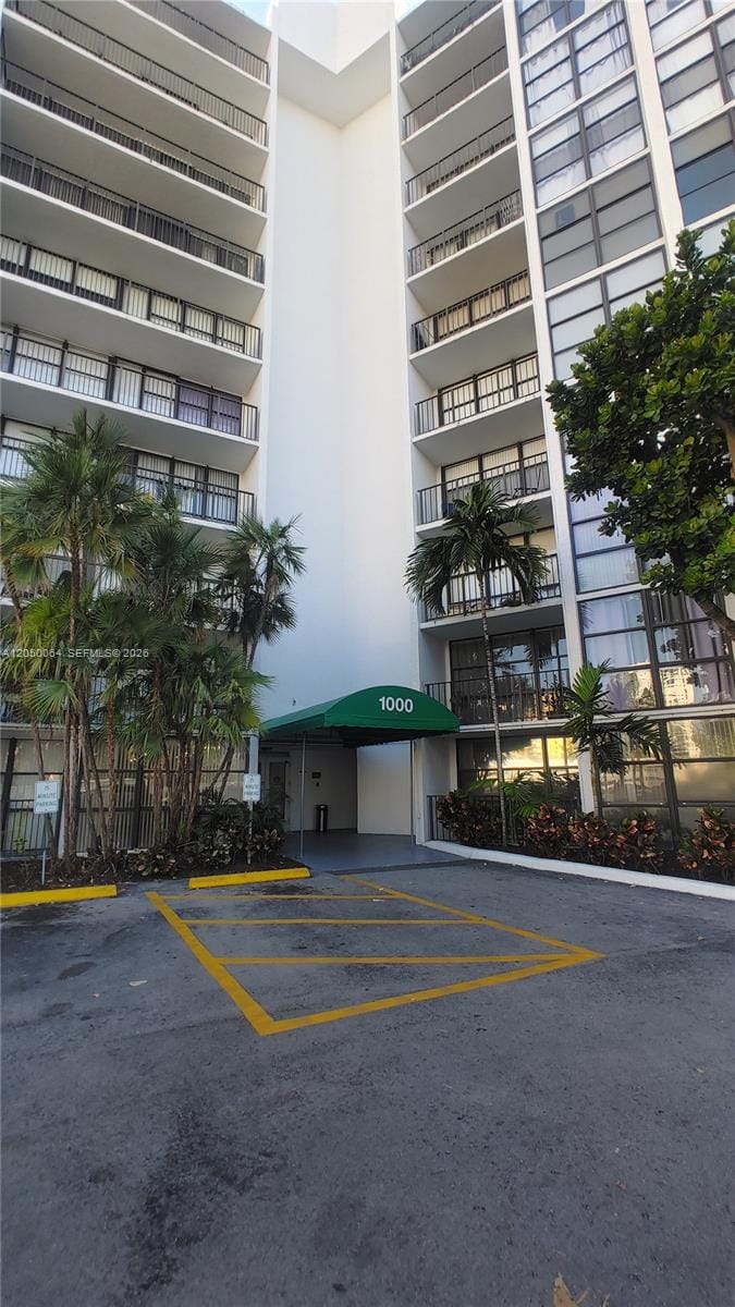 1000 Parkview Drive 125, Hallandale Beach, FL 33009 photo 14