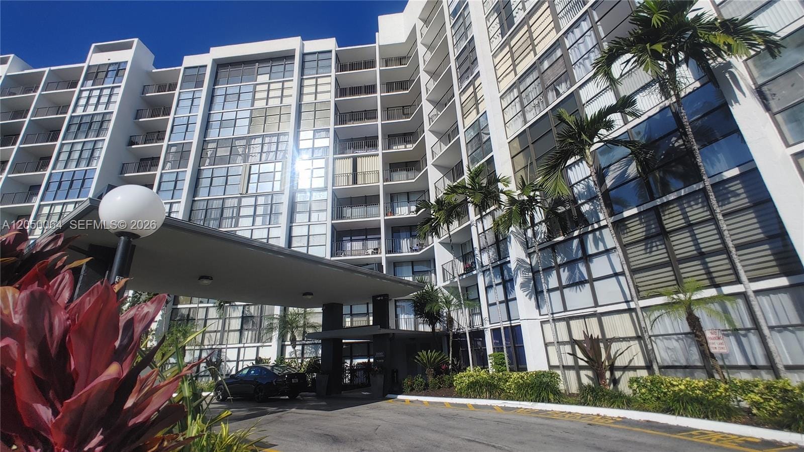 1000 Parkview Drive 125, Hallandale Beach, FL 33009 photo 22
