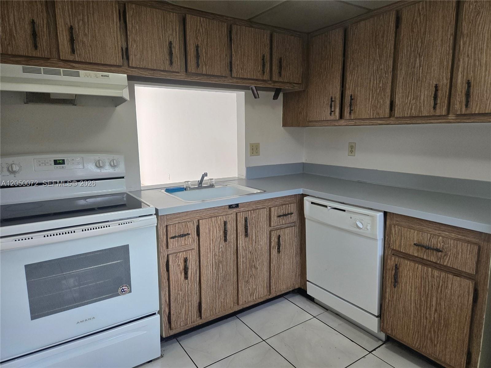 2800 NW 56th Avenue G301 — photo 4