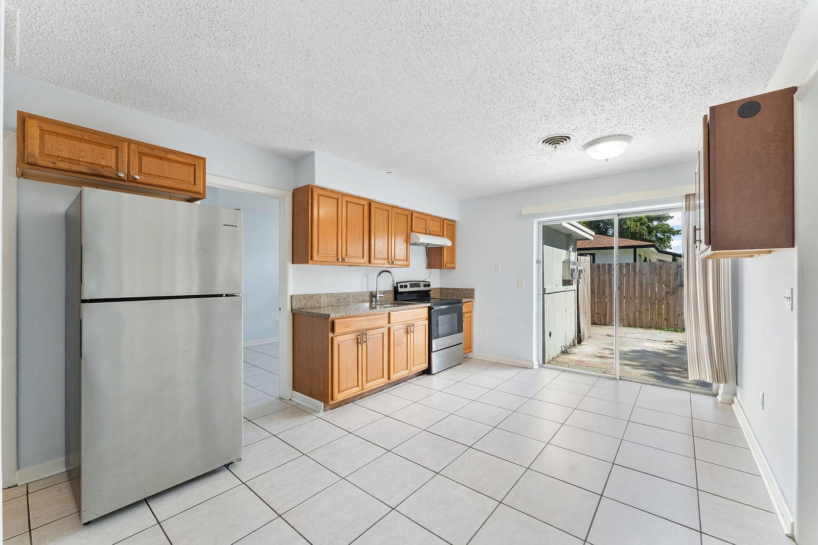 3194 Prince Drive — photo 2