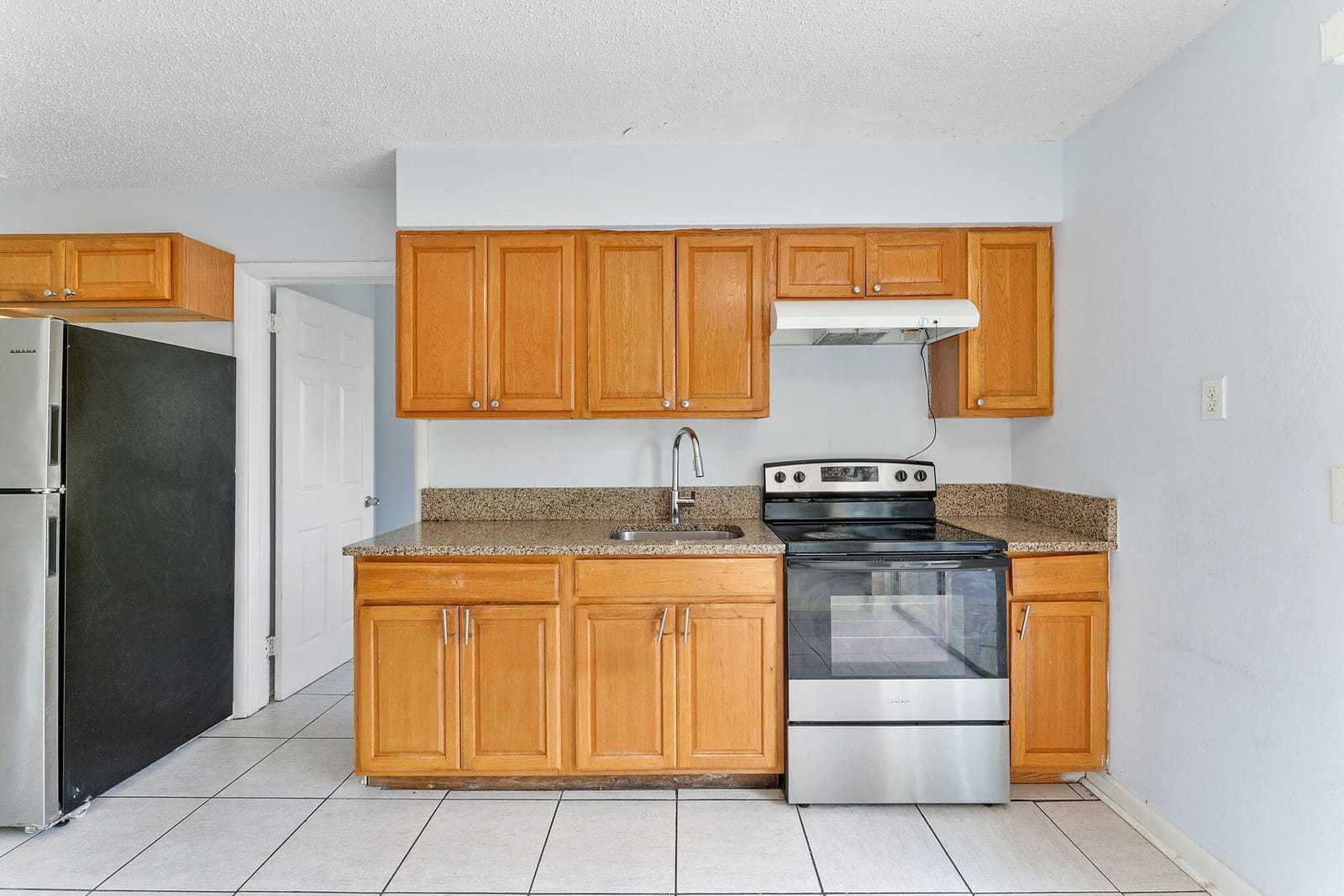 3194 Prince Drive — photo 3