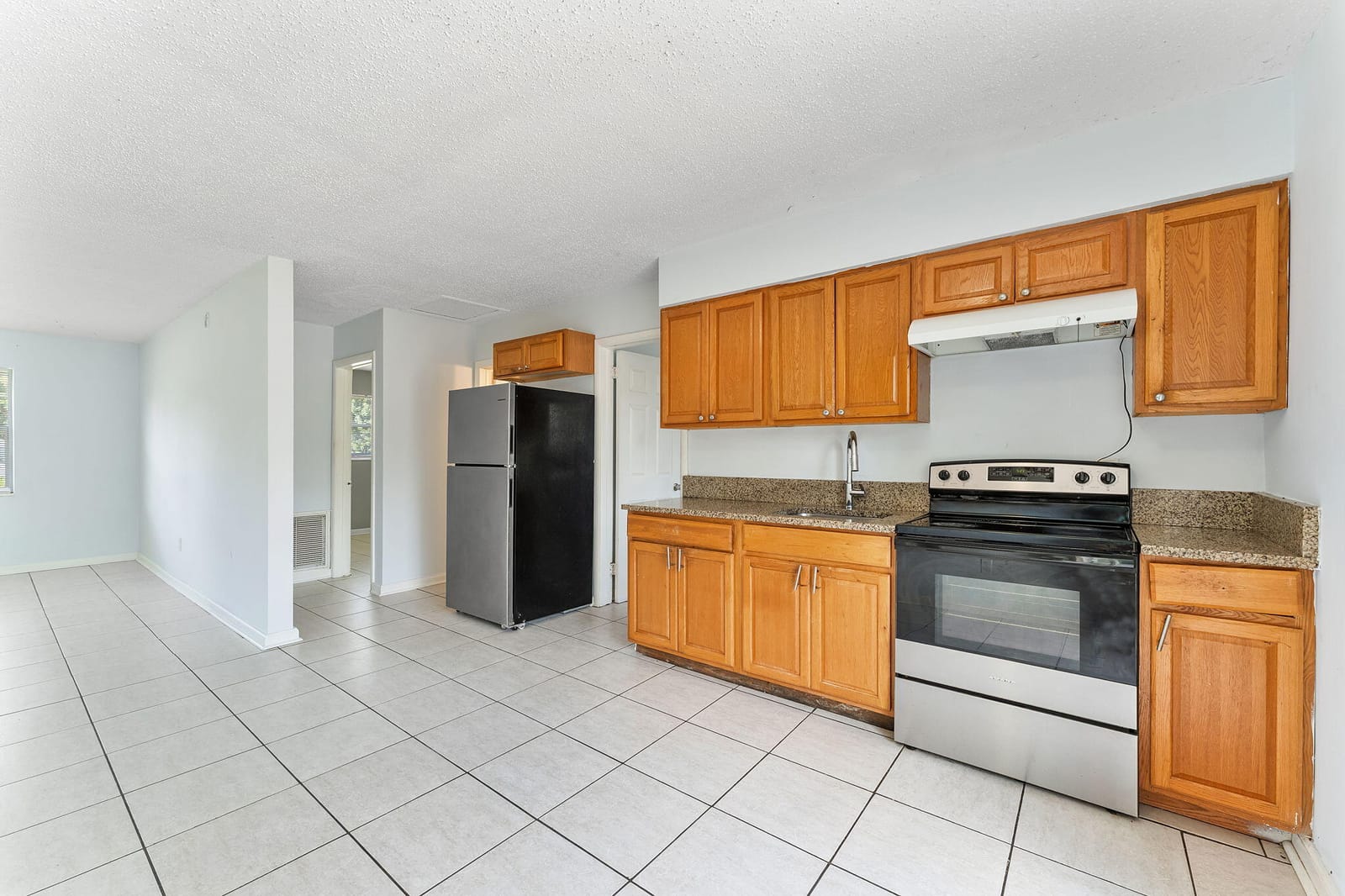 3194 Prince Drive — photo 4