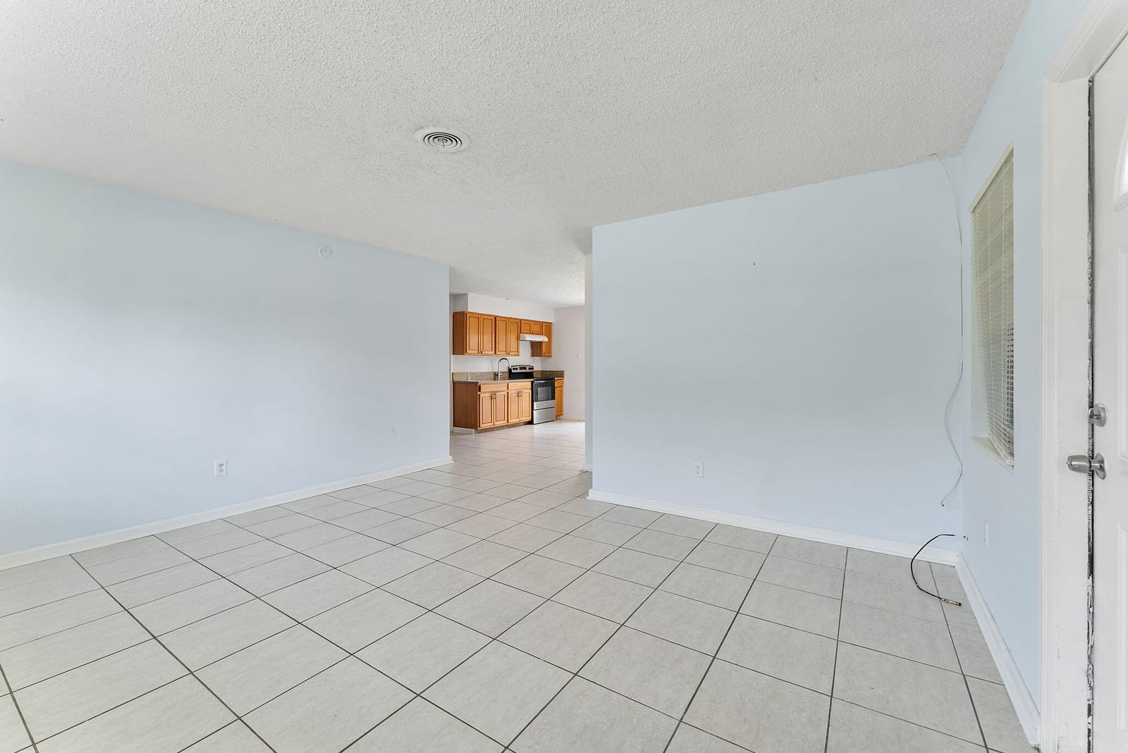 3194 Prince Drive — photo 6