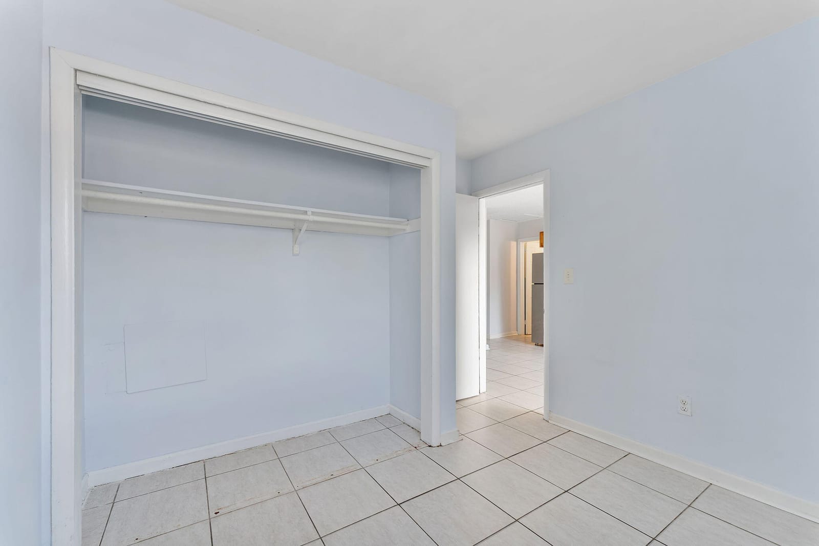 3194 Prince Drive — photo 9
