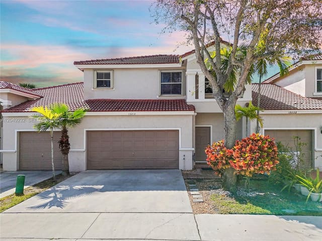 13212 NW 8th Street 13212, Pembroke Pines, FL 33028
