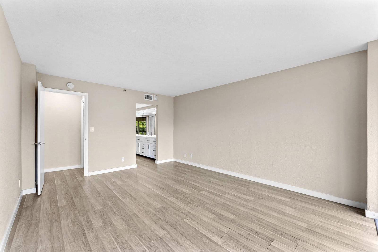 6420 Boca Del Mar Drive 207 — photo 11