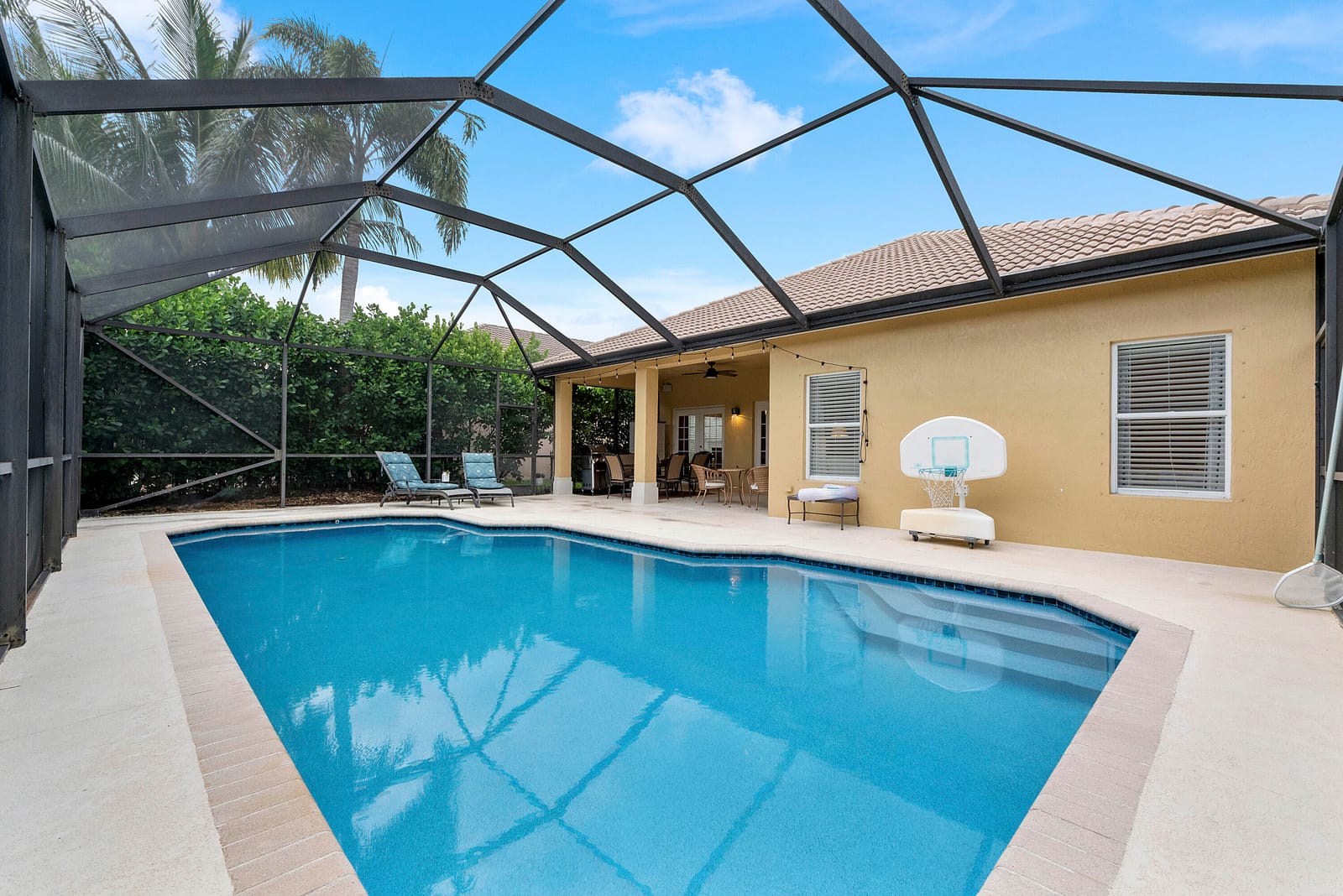 10997 NW 61st Court — photo 5