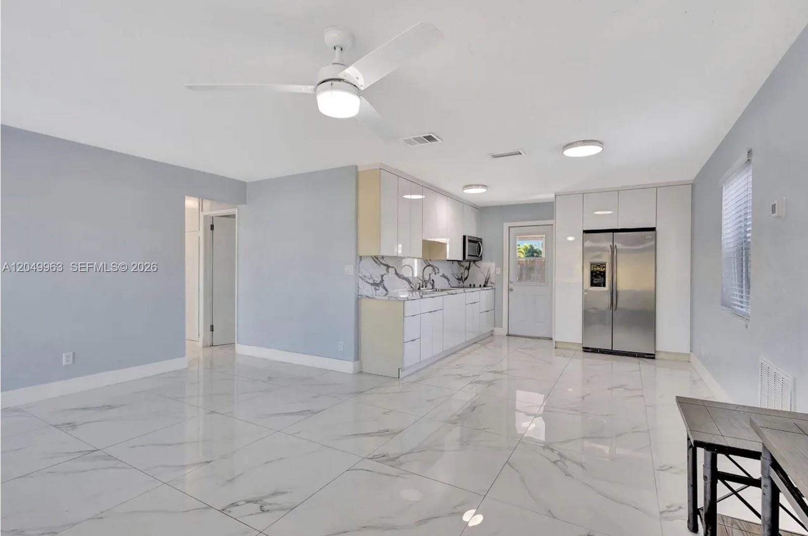 1008 Elm Road 1 — photo 9