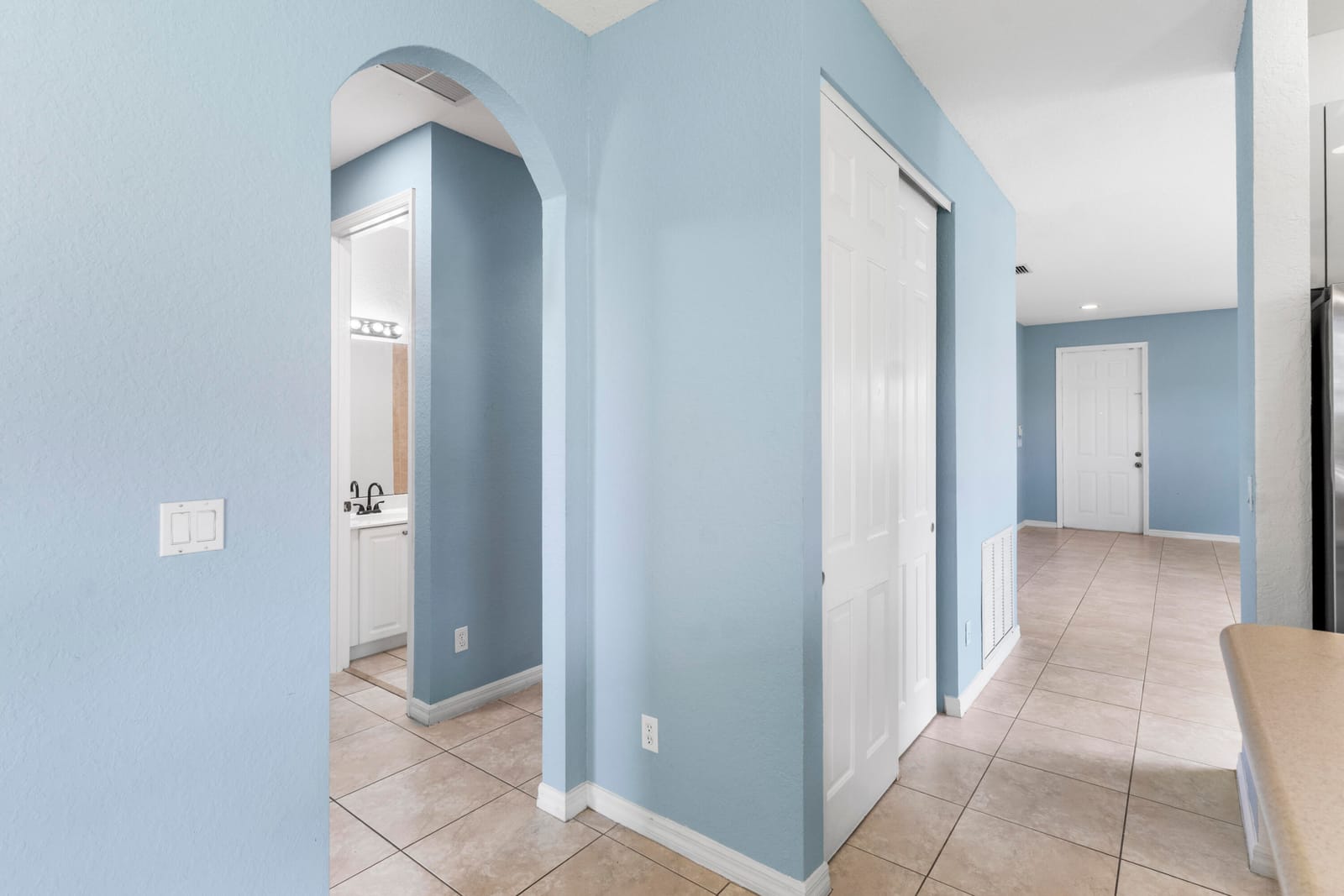 9907 E Verona Circle — photo 7