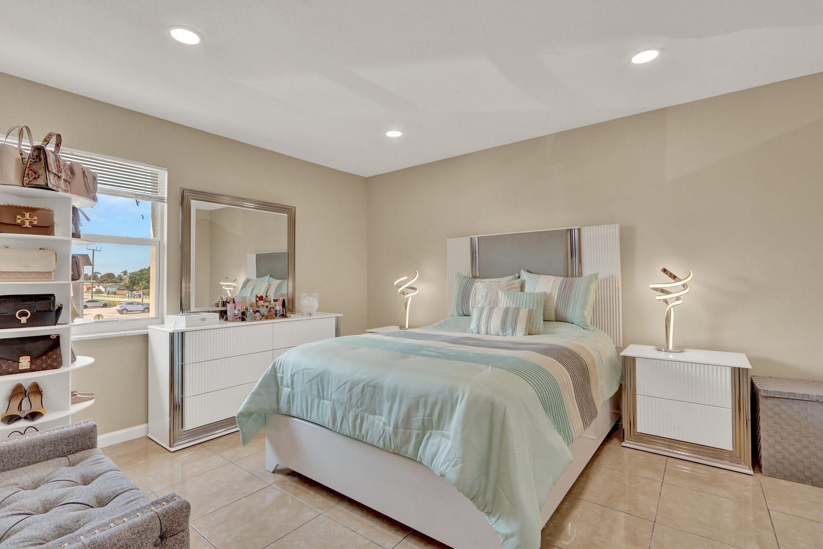 502 Davis Road 12 — photo 4