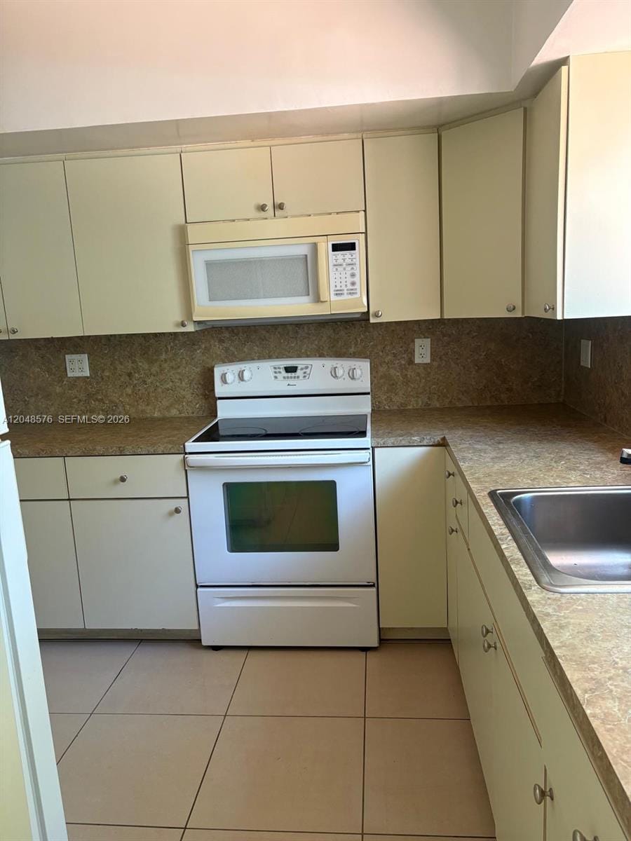 1040 92nd Street 2, Bay Harbor Islands, FL 33154 photo 5