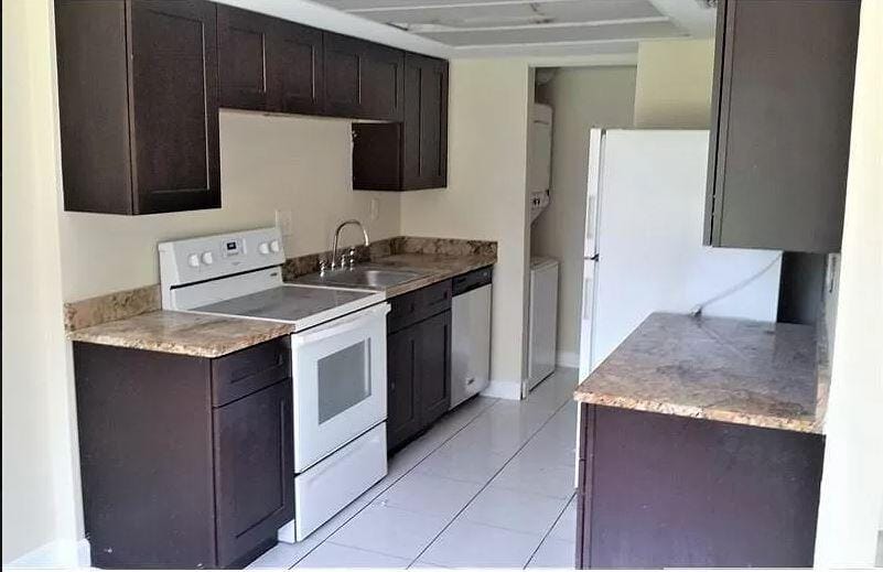 5710 NW 21st Street 36-b, Lauderhill, FL 33313 photo 3