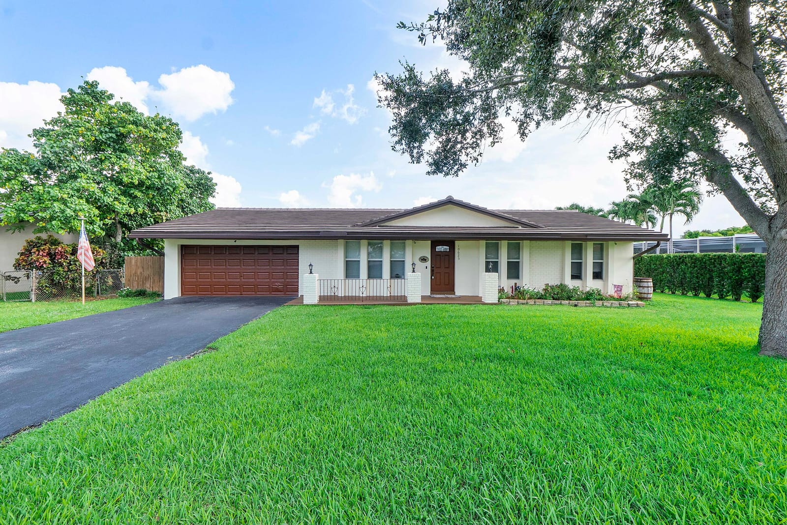 10625 NW 37th Street, Coral Springs, FL 33065