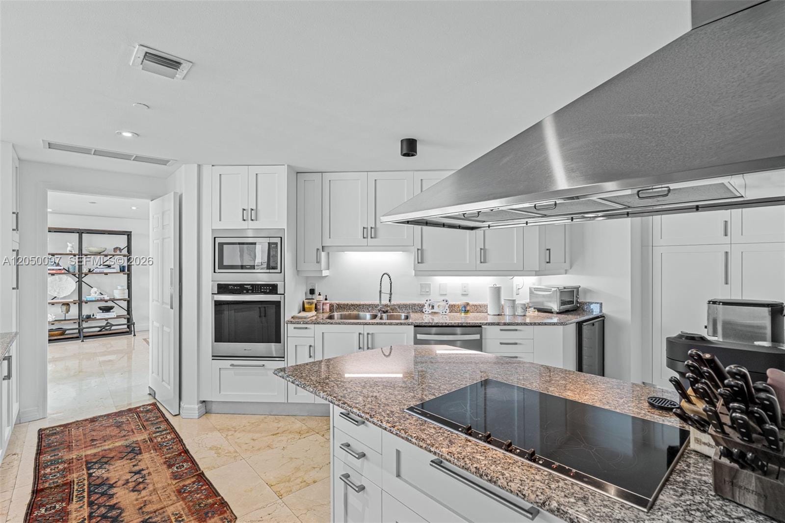 1643 Brickell Avenue 2805, Miami, FL 33129 photo 13