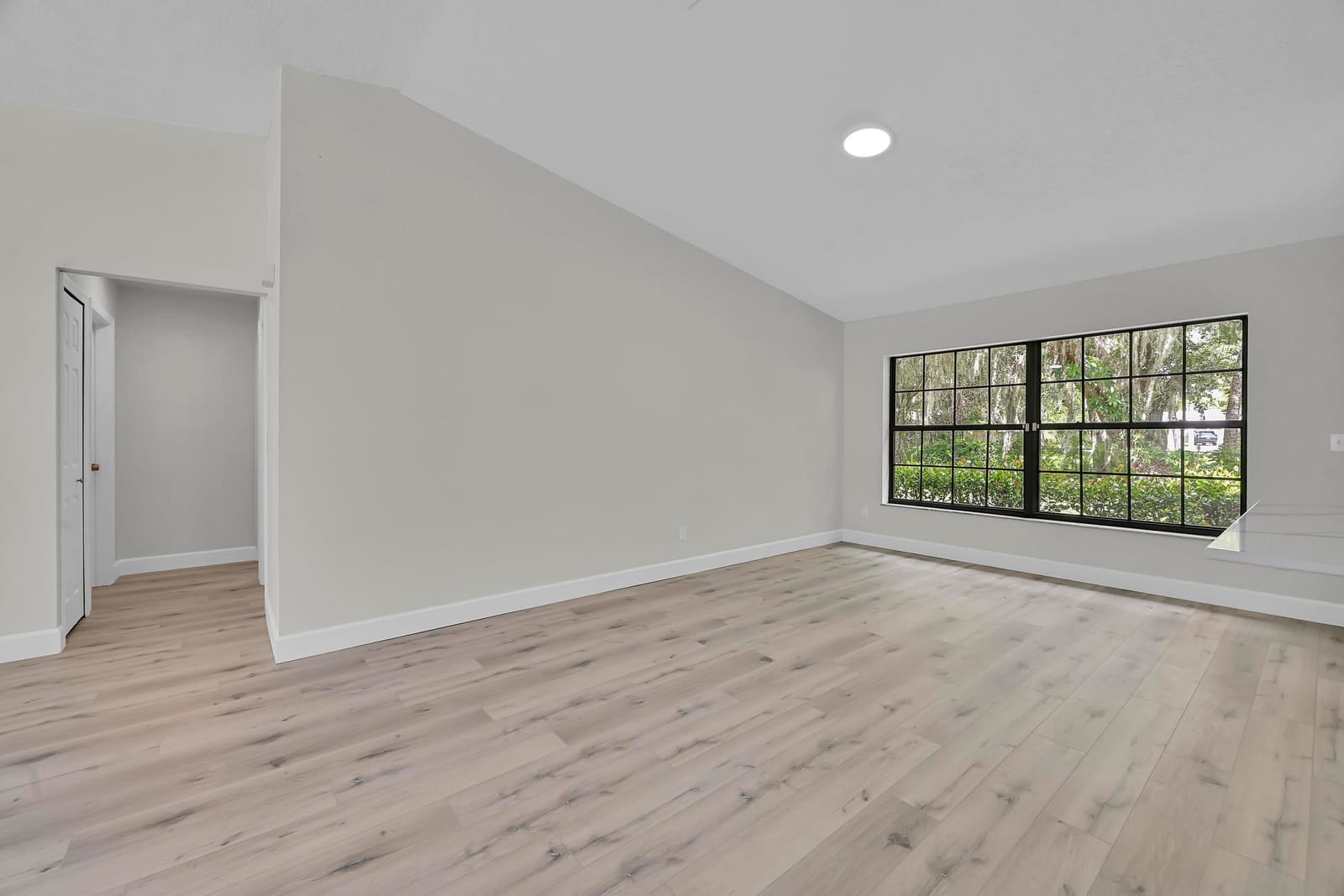 6318 Lenape Street, Fort Pierce, FL 34982 photo 9