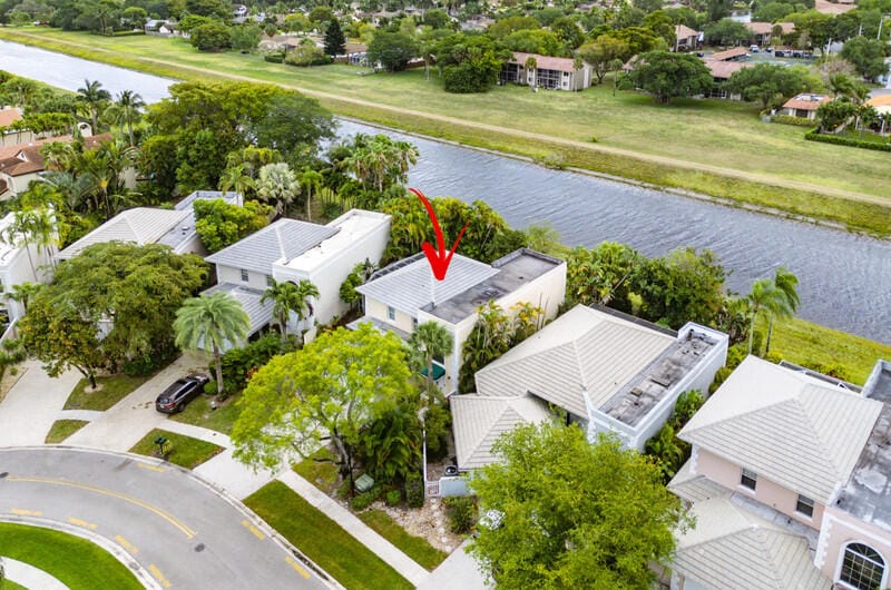 7748 Travelers Tree Drive — photo 3