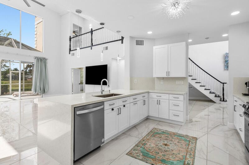 7748 Travelers Tree Drive — photo 8