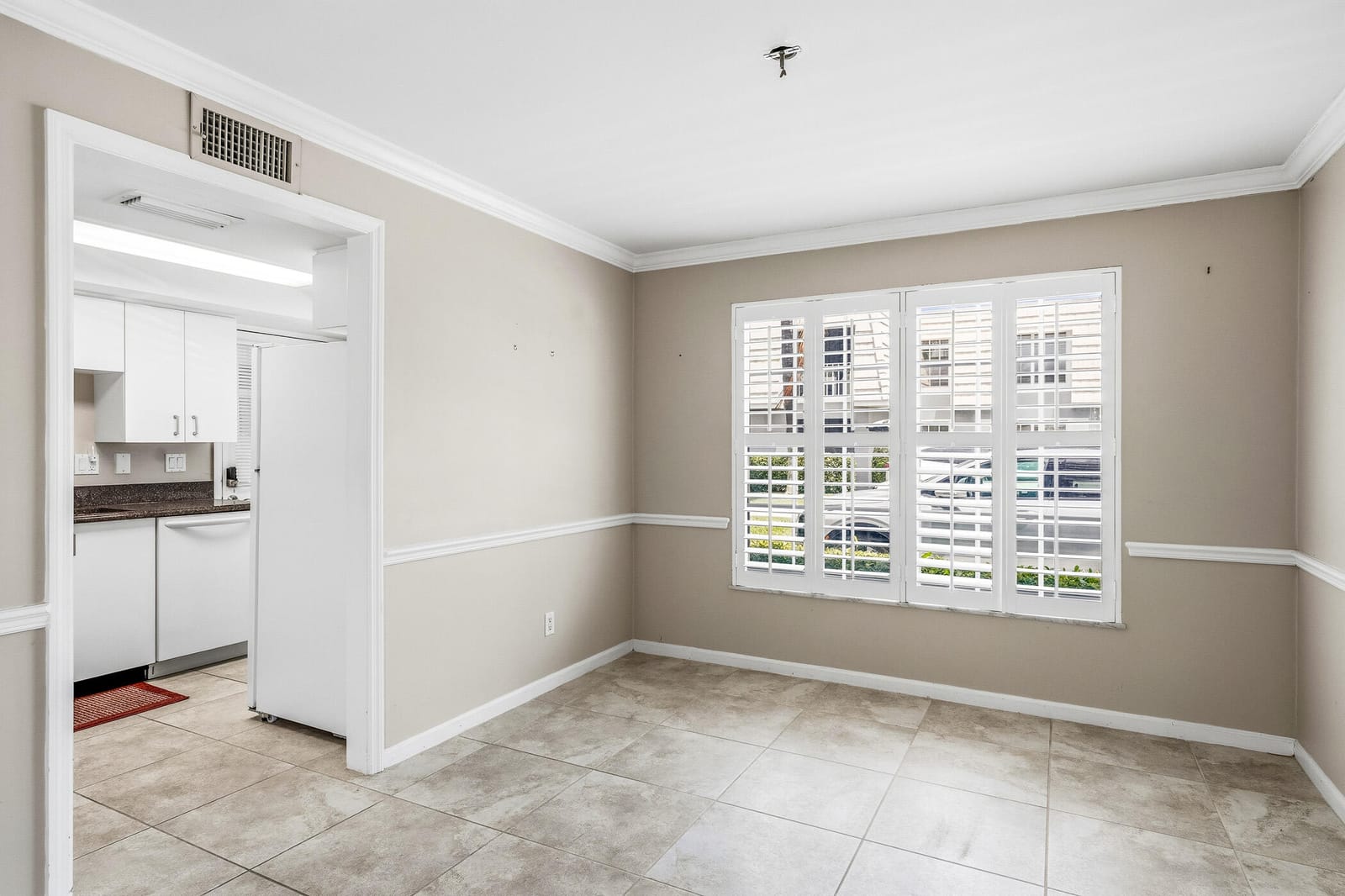 2741 Ocean Drive 31d — photo 9