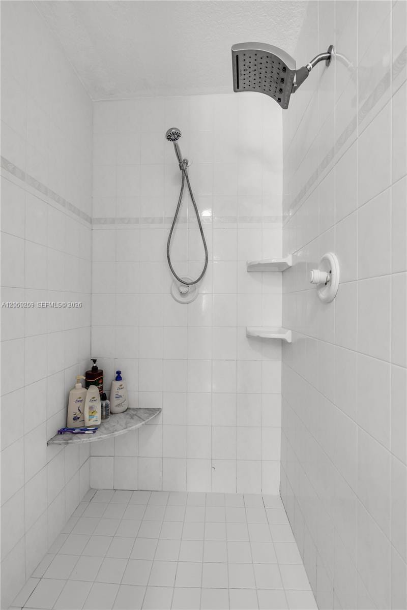 2424 NE 18th Avenue, Wilton Manors, FL 33305 photo 28