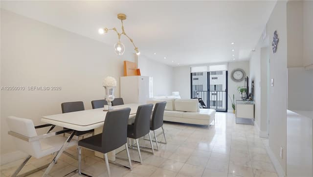 4301 Collins Avenue 403, Miami Beach, FL 33140