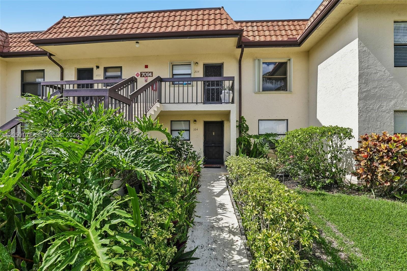 7094 Golf Colony Court 104, Lake Worth, FL 33467