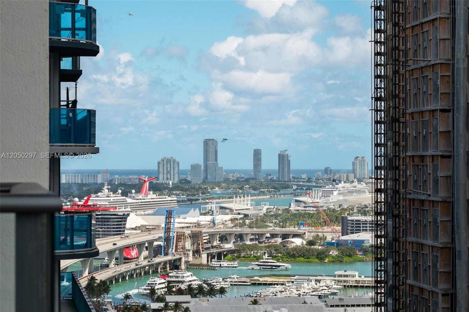 11 NE 6th Street 2605, Miami, FL 33132 photo 25