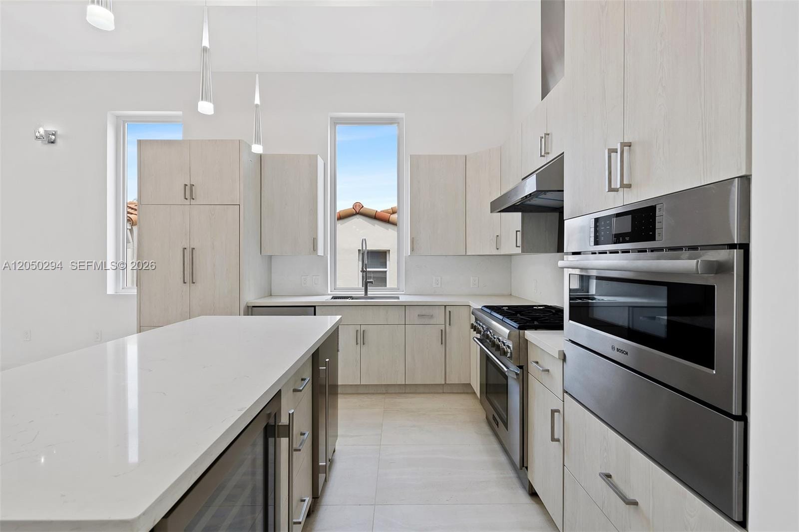 1615 NE 3rd Court — photo 9