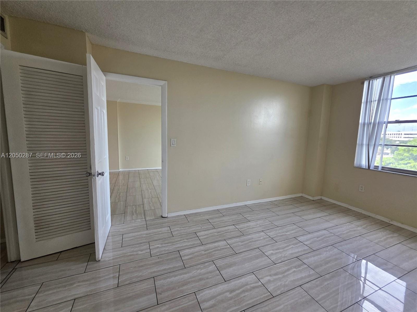 15600 NW 7th Avenue 511, Miami, FL 33169 photo 8