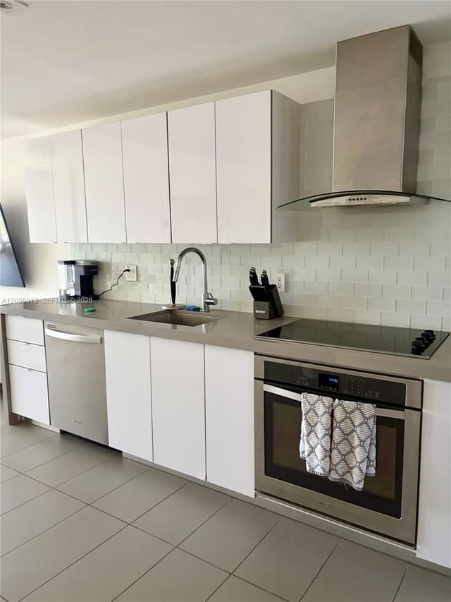 1600 NE 1st Avenue 3402, Miami, FL 33132