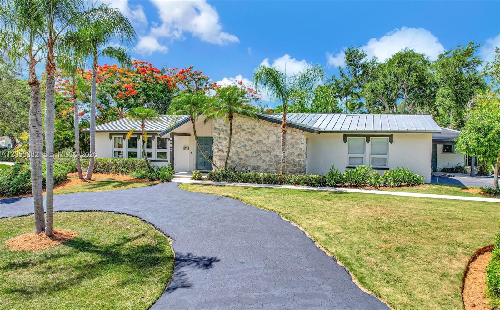6952 SW 149th Terrace, Palmetto Bay, FL 33158