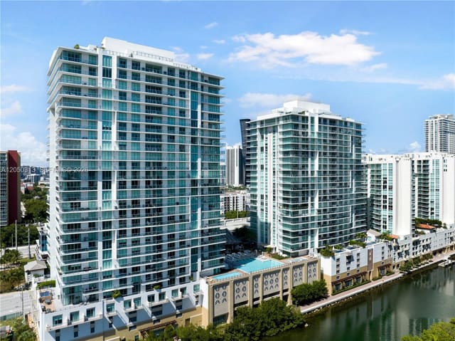 330 Sunny Isles Boulevard 5-1404, Sunny Isles Beach, FL 33160