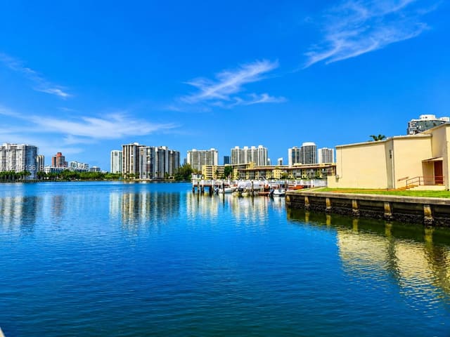 2859 Leonard Drive G509, Aventura, FL 33160