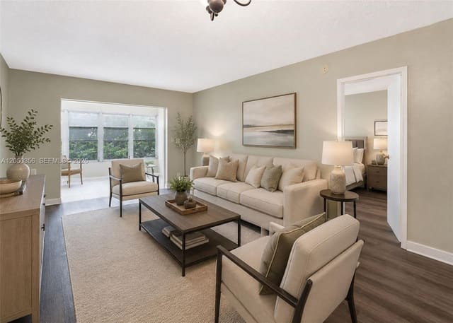 1030 Country Club Drive 405, Oriole Golf And Tennis Club, Margate, FL