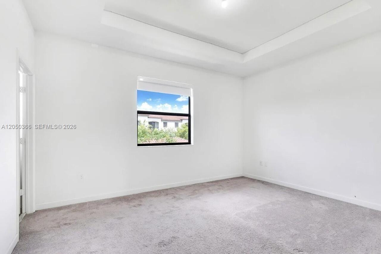 21071 NE 8th Avenue 21071 — photo 3