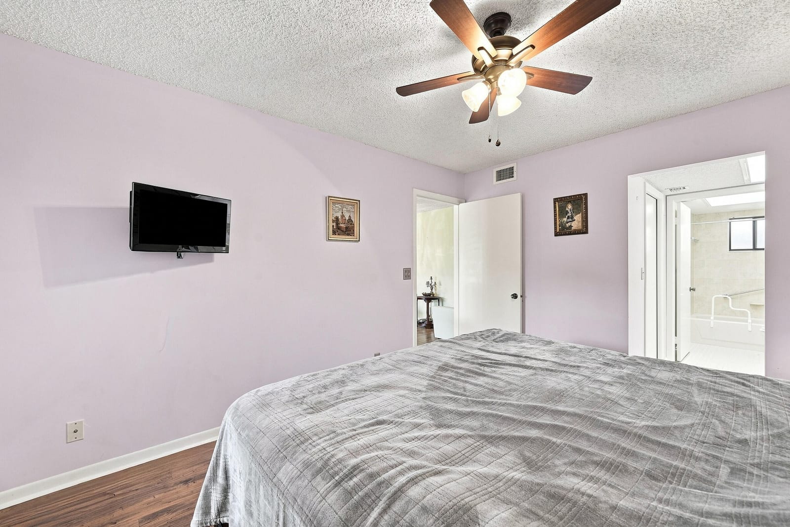 5370 Las Verdes Circle 304, Delray Beach, FL 33484 photo 13
