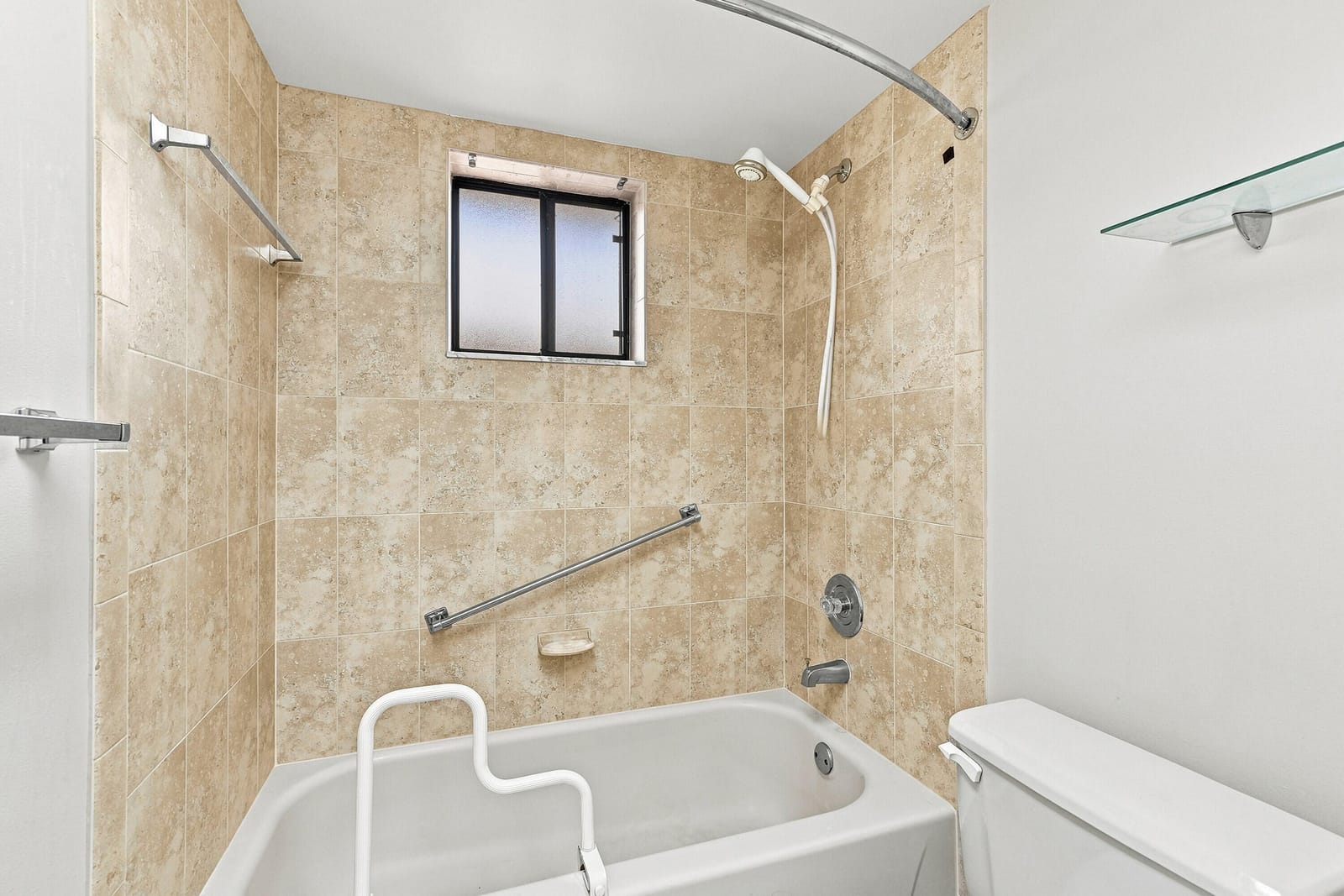 5370 Las Verdes Circle 304, Delray Beach, FL 33484 photo 17