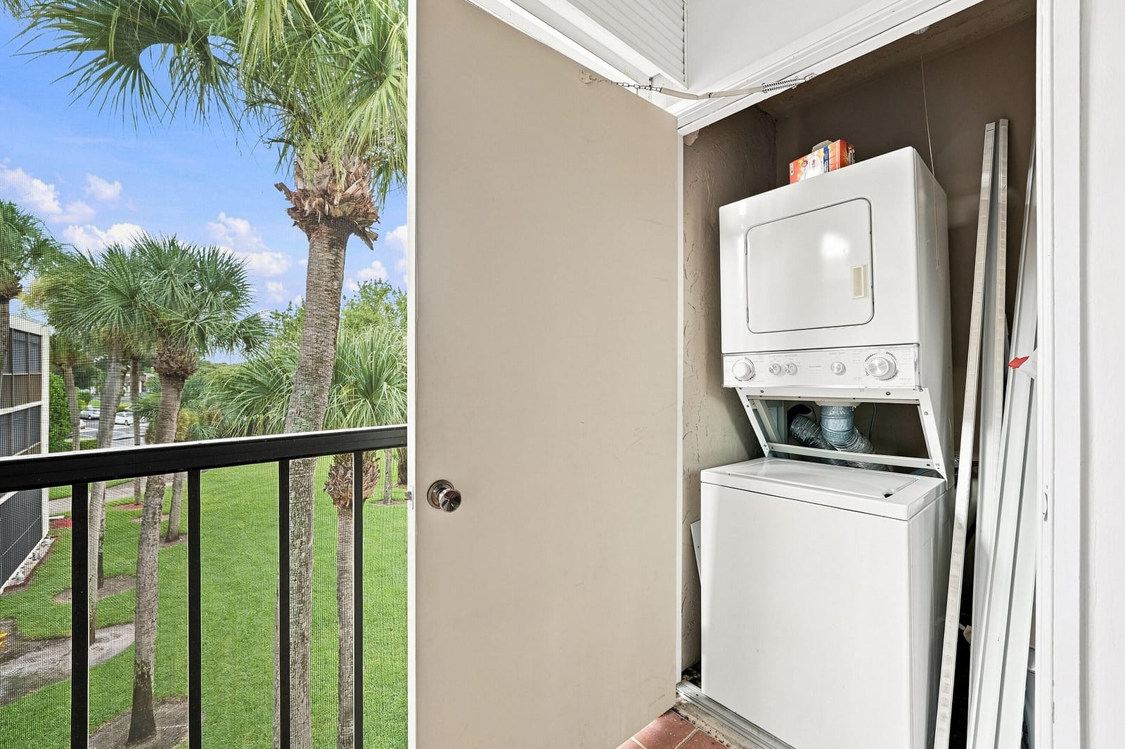 5370 Las Verdes Circle 304, Delray Beach, FL 33484 photo 19