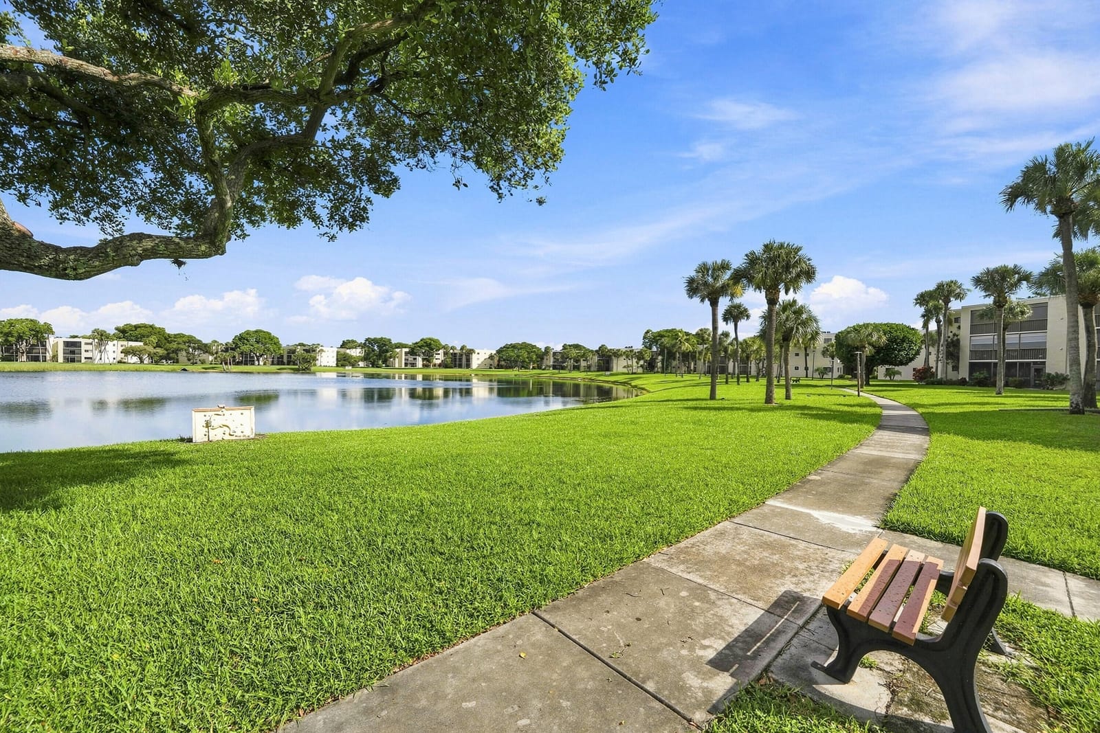 5370 Las Verdes Circle 304, Delray Beach, FL 33484 photo 25