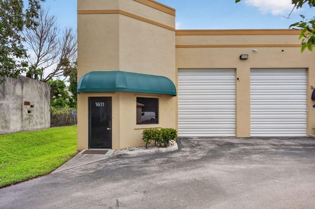 1611 W Mcnab Road 6, Pompano Beach, FL 33069