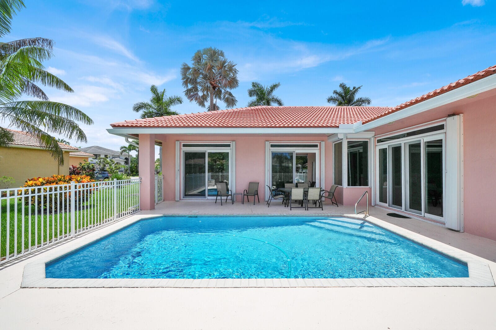 5740 NW 50th Street — photo 3