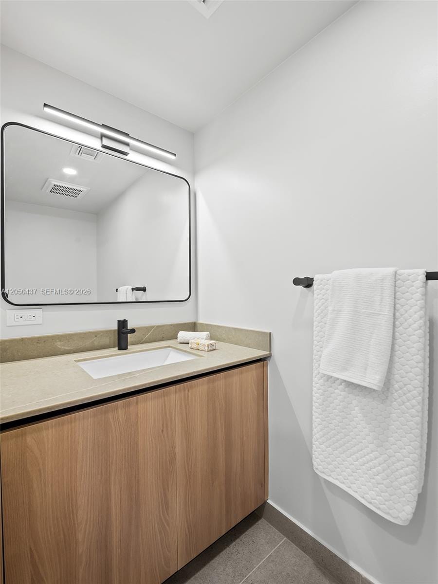 121 NE 5th Street 3706, Miami, FL 33132 photo 12