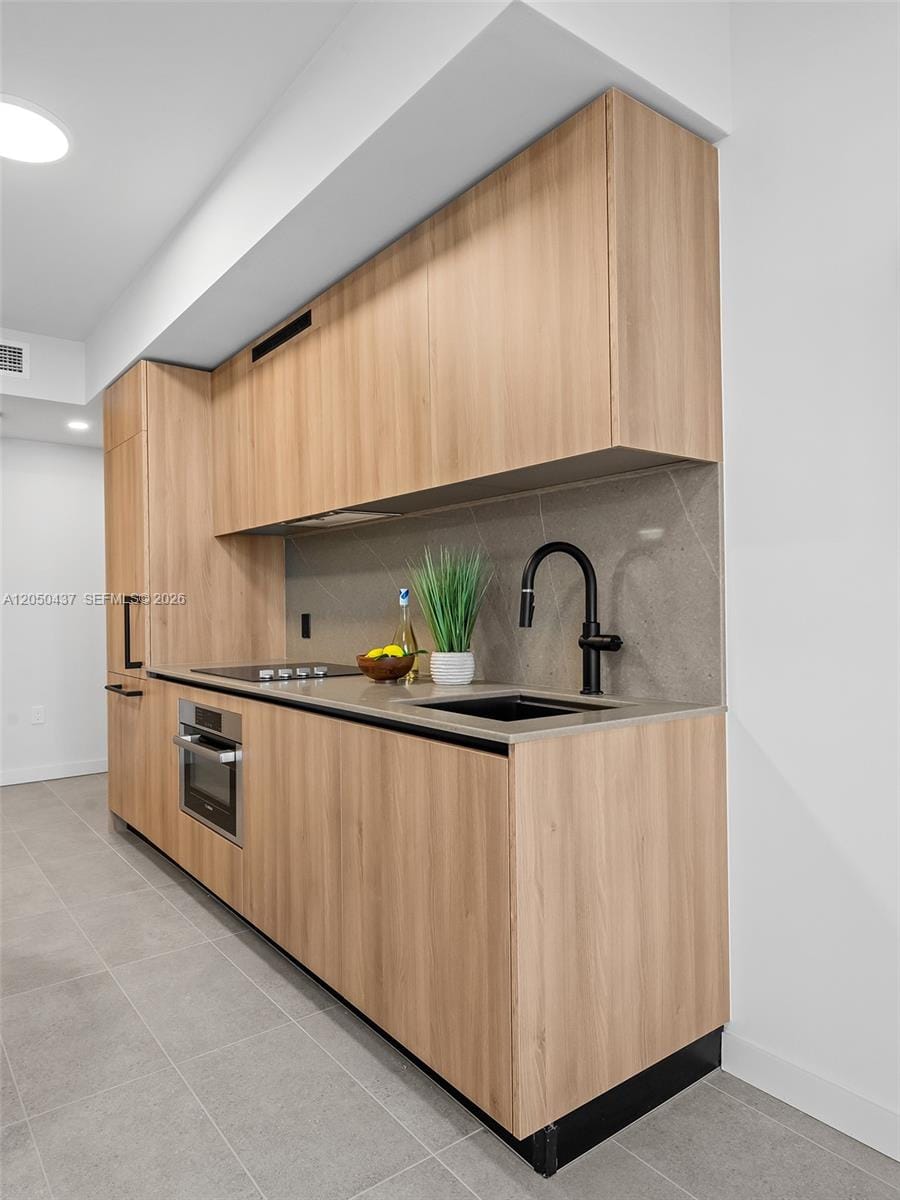 121 NE 5th Street 3706, Miami, FL 33132 photo 3
