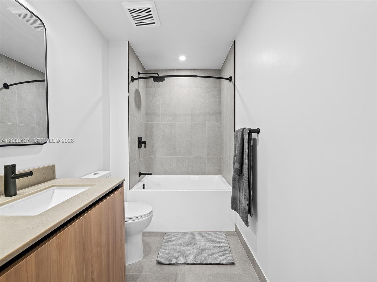 121 NE 5th Street 3706, Miami, FL 33132 photo 9