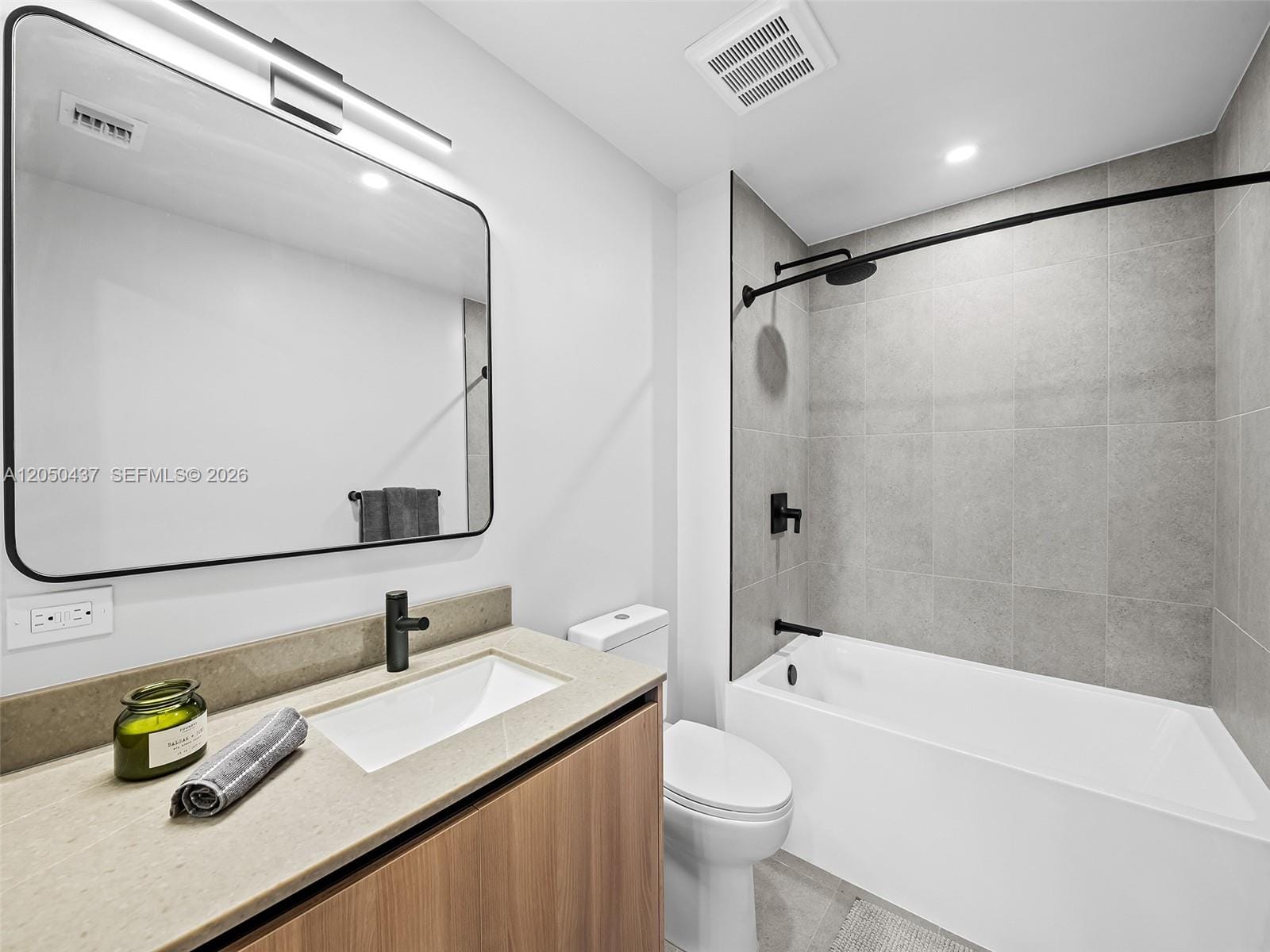 121 NE 5th Street 3706, Miami, FL 33132 photo 10