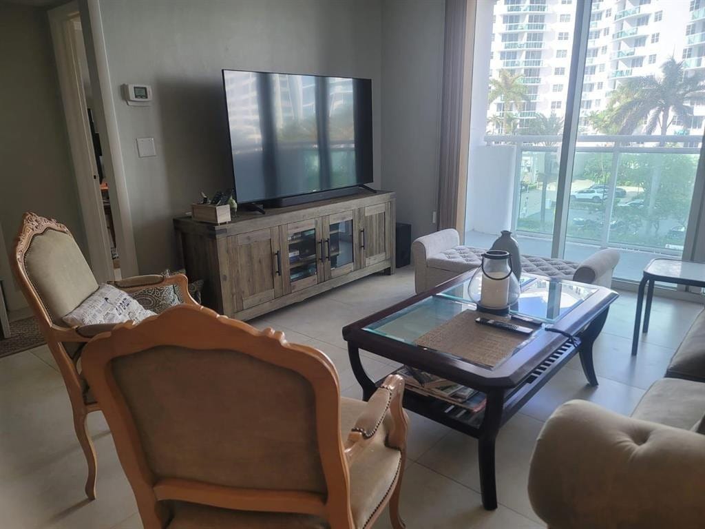 3000 S Ocean Drive 302 — photo 6