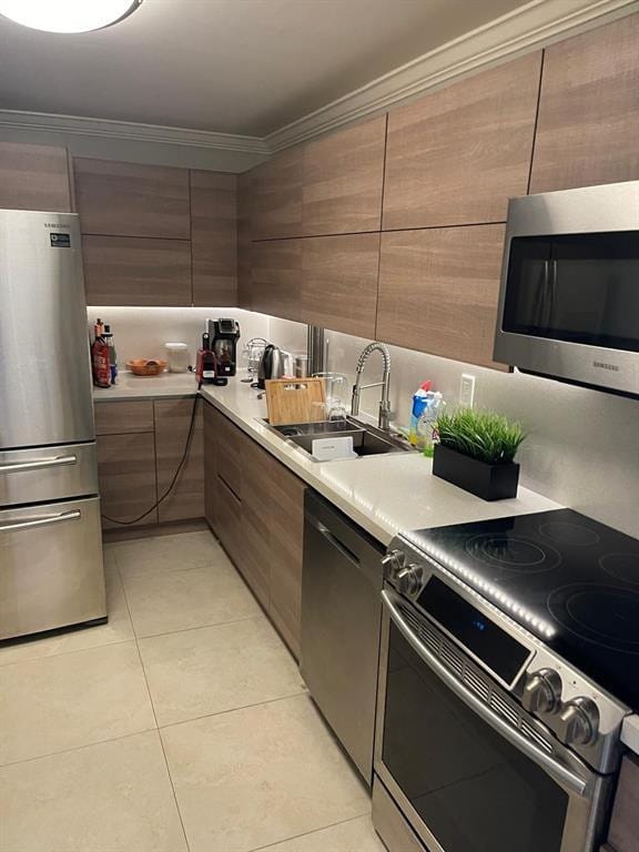 3000 S Ocean Drive 302, Hollywood, FL 33019