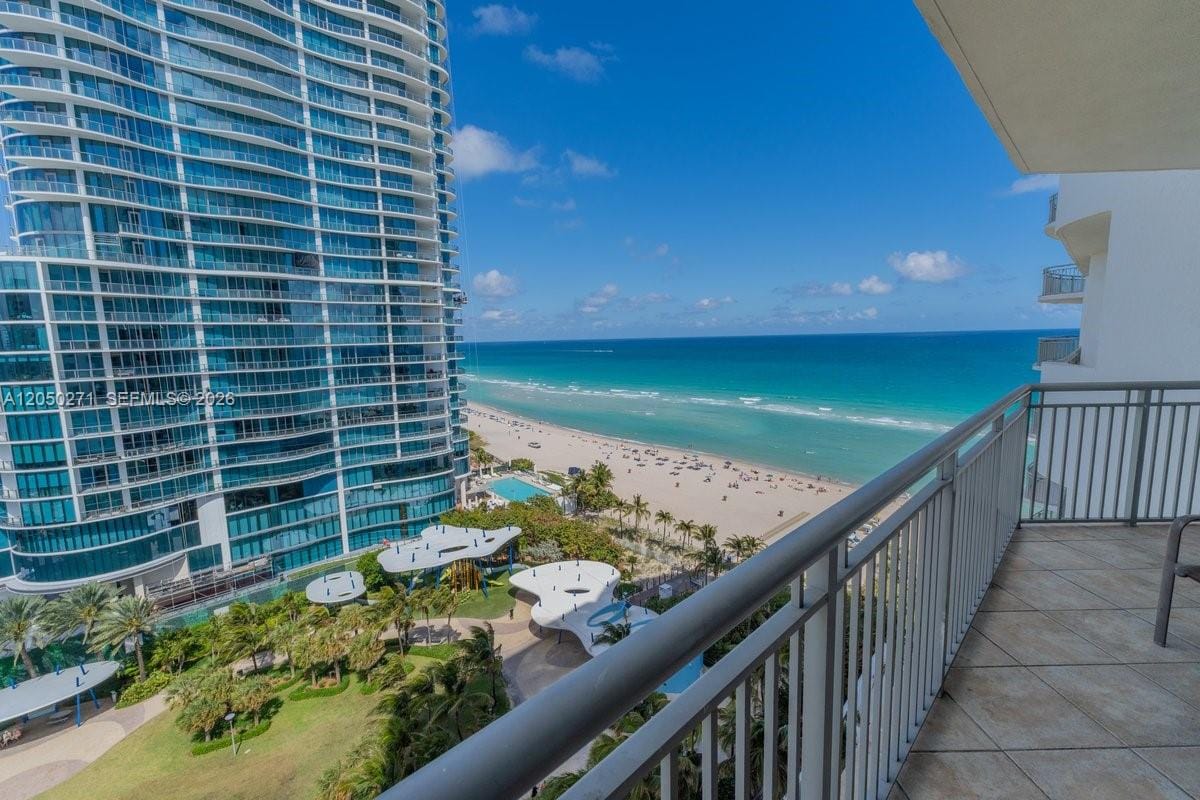 17375 Collins Avenue 1506 — photo 2