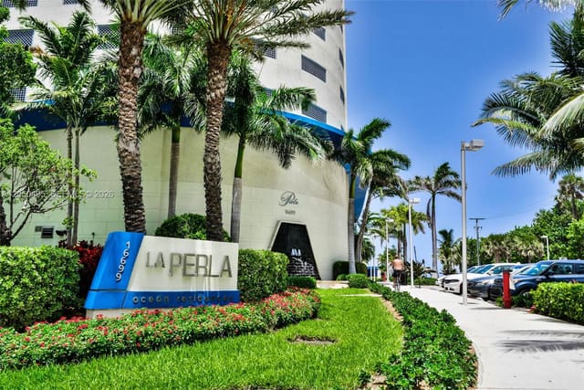 16699 Collins Avenue 2004, Sunny Isles Beach, FL 33160