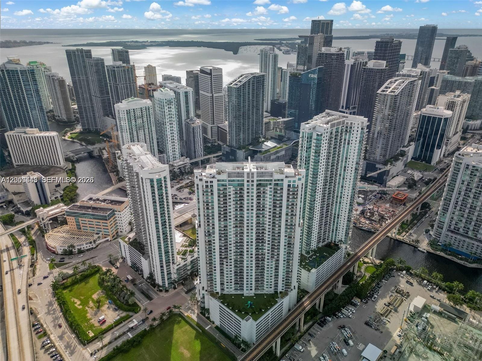 90 SW 3rd Street 3703, Miami, FL 33130 photo 23